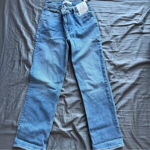 Abercrombie The ‘90s Straight Ultra High Rise Jeans
